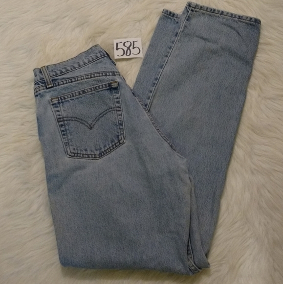 VINTAGE 561 Lightwash Levi Strauss Jeans - Picture 11 of 16